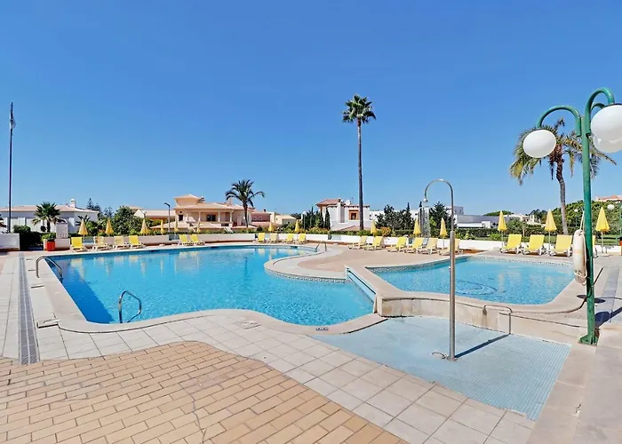 Albufeira Concept With Pool By Homing