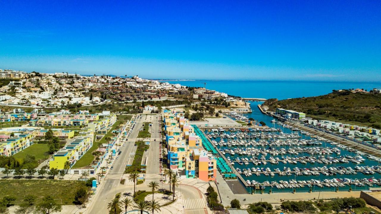 Albufeira Concept With Pool By Homing *